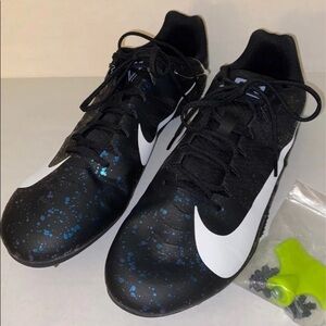 NWOT Nike Track & Field Shoe Size 14